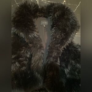 Love Tree Faux Fur Cropped Vest